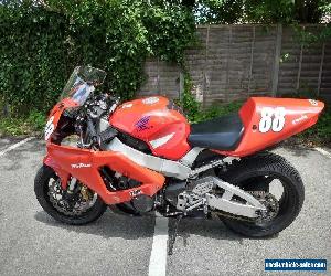 CBR929RR Fireblade Track Bike