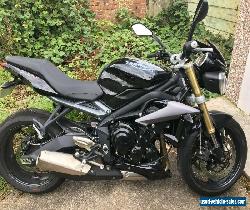 Triumph 675 street triple only 935 miles for Sale