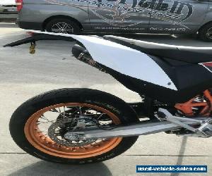 KTM 690 SMC SUPER MOTARD 12/2016 MODEL 9508KMS PROJECT MAKE AN OFFER