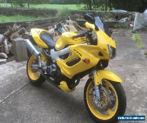 Honda VTR 1000 Firestorms 