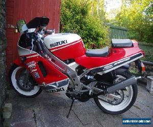  Suzuki RGV250 VJ21