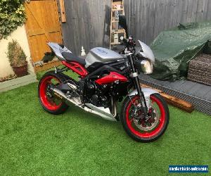 Triumph street triple rx 2015. 9000 miles