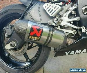 Yamaha R6 Motorbike