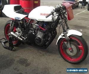 SUZUKI GSX1100 E 1980 P5 race bike