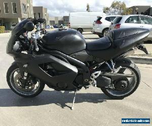 TRIUMPH DAYTONA 955 01/2006 MODEL 27105KMS PROJECT MAKE AN OFFER