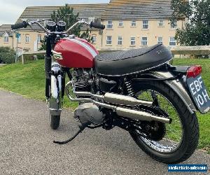 Triumph TR6 Trophy 1970 650cc Red UK Bike Brilliant Condition Matching Numbers