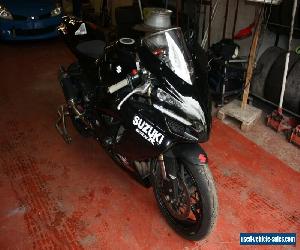 suzuki gsxr 600 k6 track race bike