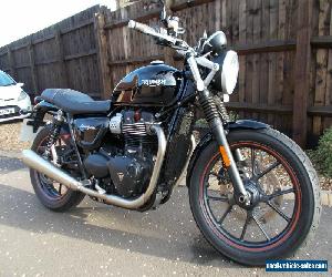 TRIUMPH STREET TWIN BONNEVILLE 900cc 2016