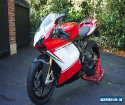 Ducati 1198s 2009 1 owner 6000 miles excellent condition. UK only. Buyer collect for Sale