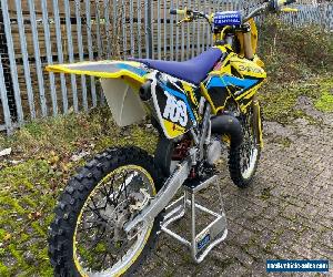 SUZUKI RM 125 2006 MOTO X BIKE, RECENT REBUILD RM125 LOADS OF EXTRAS