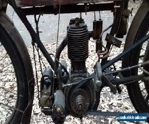 vintage veteran 1909 Triumph motorcycle