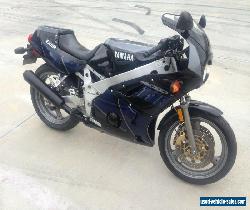 1990 Yamaha FZR400 for Sale