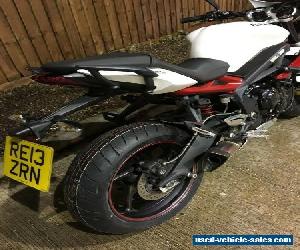 TRIUMPH STREET TRIPLE R 675 2013