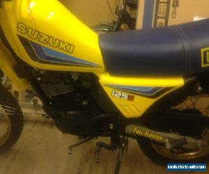 1984 SUZUKI  YELLOW