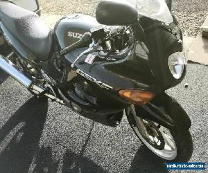 Suzuki gsx 600f