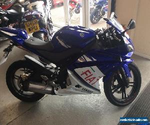 2010 YAMAHA YZF R125 -LOW MILEAGE