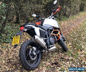 KTM 690 Duke 2016 - *Stunning Bike*