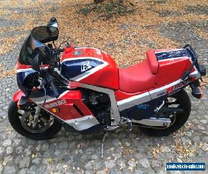 1986 Suzuki GSXR 1100 GU74 US spec unrestricted 49 state model Slabby Gixxer