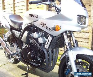 YAMAHA FZS 600 FAZER 2001 14000 MILES