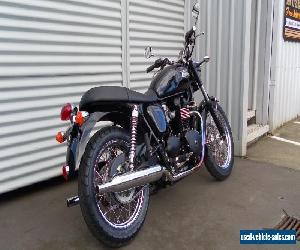 TRIUMPH BONNEVILLE 860