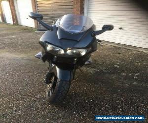 Honda VFR800 fi    2000       no reserve 