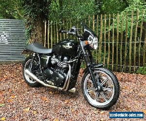 Triumph Bonneville SE 865cc 