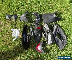 Honda CBR125R 2007 suit bucket racer or parts