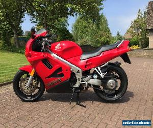 Honda VFR 750 RC36 1994 24,500miles Red - Excellent Condition 