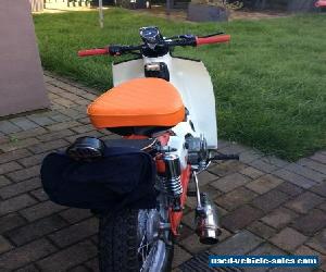 Honda custom cub 