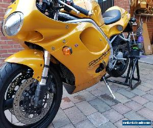 Triumph Daytona T595 