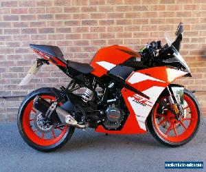 Ktm Rc 125 MINT!!!!!