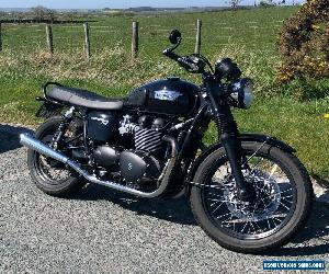 Triumph Bonneville T100 Black