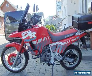 Suzuki DR800