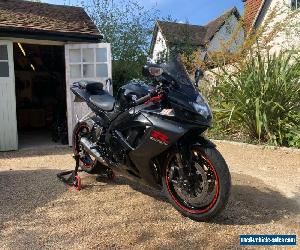 Suzuki GSXR 750 k7