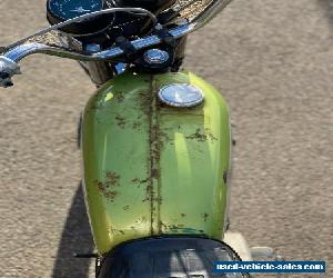 Classic Honda CB125 1975 Green