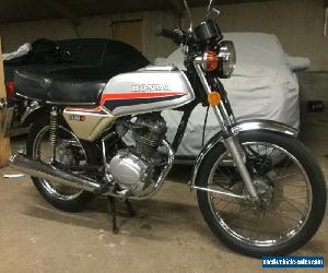 Honda CB100N 