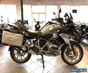 2016 BMW R-Series