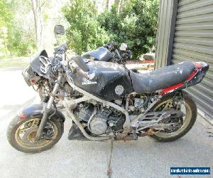 2X BARN FIND Honda 83 VF750F and 85 Honda VF500F motorcycles - NO RESERVE