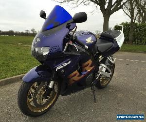 HONDA FIREBLADE CBR900RR 918CC 1999(T-REG) BLUE 