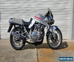 Suzuki GSX750s Katana