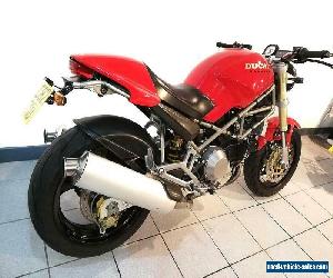 Ducati M900 Monster