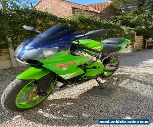 Kawasaki zx9r e1