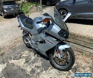 Aprilia: RST 1000 Futura