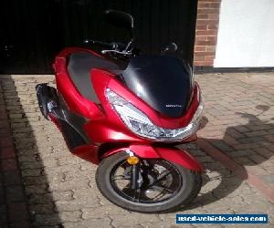 Honda PCX 125cc scooter