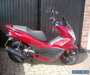 Honda PCX 125cc scooter