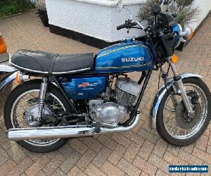 SUZUKI GT250A