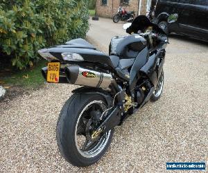 KAWASAKI ZX-10R (ZX1000-D6F) NINJA, 2006, 13,240 MILES, STUNNING,TASTEFUL EXTRAS