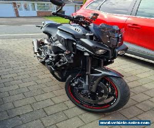 Yamaha MT-10 2019 with lots of extras