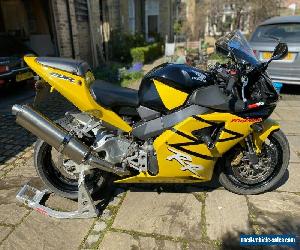 SOLD PENDING COLLECTION - 2003 Honda Fireblade 954