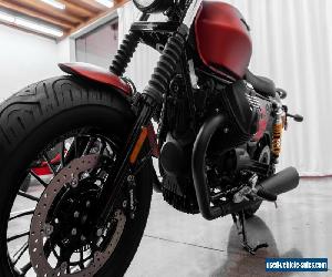 2019 Moto Guzzi V9 Bobber Sport